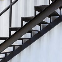 ROSTEX SUPER, antikorózna základná farba na kov, TIKKURILA