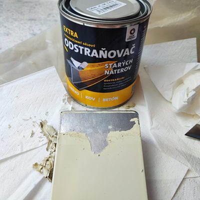ODSTRAŇOVAČ STARÝCH NÁTEROV EXTRA