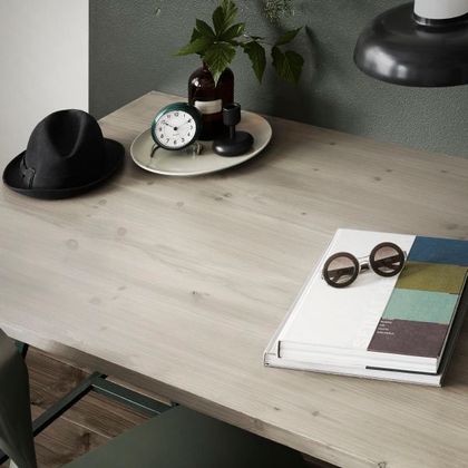 KIVA 10, nežltnúci nábytkový lak, TIKKURILA